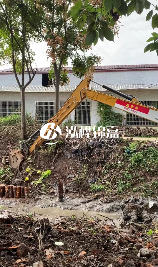 駐馬店挖機打木樁專業(yè)施工- 河道打木樁后木樁腐朽怎么防治？