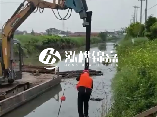 水挖打木樁專業(yè)團(tuán)隊(duì)泓樺錦嘉-最大可以打幾米的木樁？