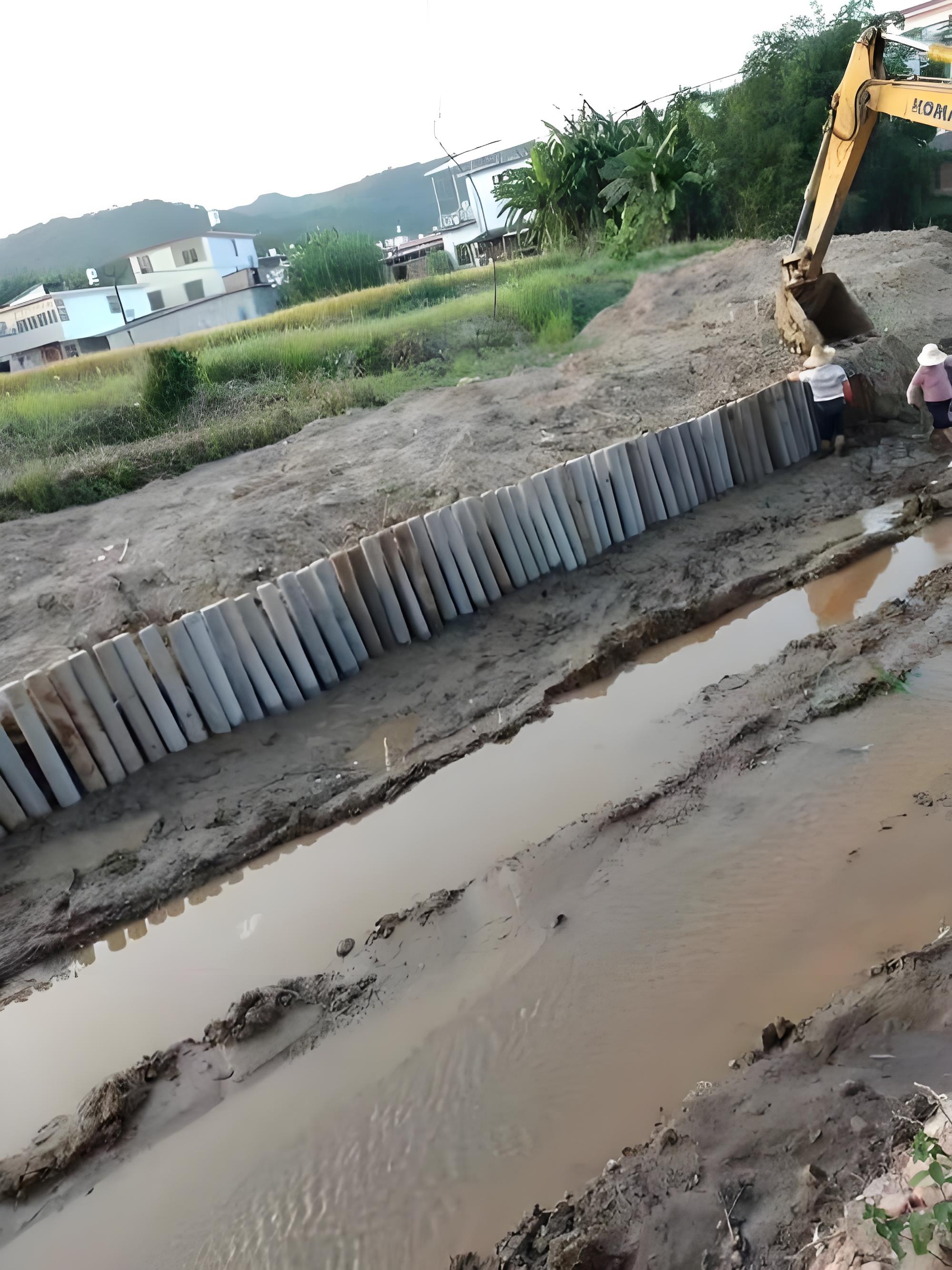 水泥樁廠家泓樺錦嘉-打水泥樁遇到軟土地基怎么加固？